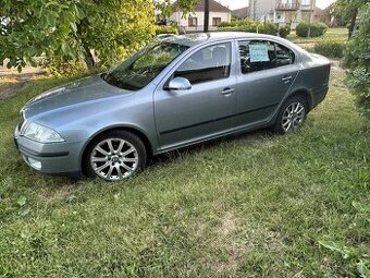 Škoda Octavia II 1.9 TDI, výbava, 2 sady kolies, STK 2026 –
