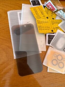 Ochranne sklo iphone 16, 16 pro a 16e aj nalepim