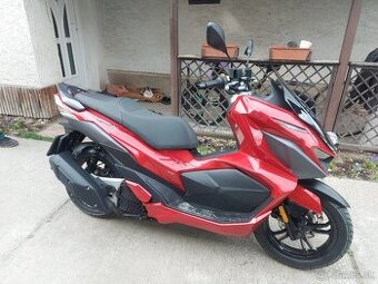 SYM Motor 125 ccm