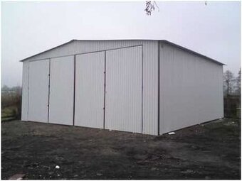 Plechová garáž 7x7 m – sedlová strecha | RAL9010 Biela | zvý