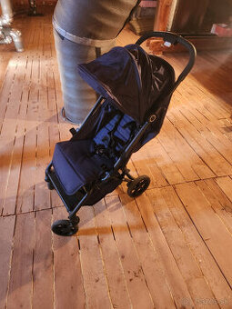 Cybex Eezy S+