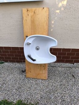 Barber umývadlo s masívnou doskou