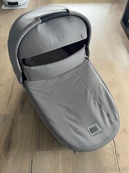 Vanička Cybex Priam Lux Carry Cot 2024