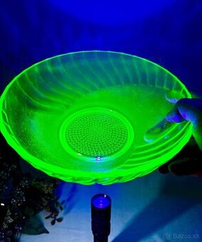 Veľká uranova misa rok cca 1930