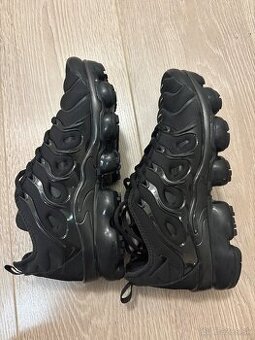 Nike Air Vapormax Plus 42
