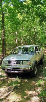 Elado nissan d22 pickup 1999 td 25 motor válto egyben