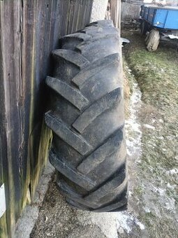 Predám traktorové pneumatiky