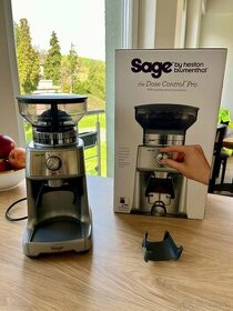 Mlynček na kávu Sage BCG600 | THE DOSE CONTROL PRO