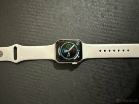 Predám hodinky apple watch 5 40mm vo farbe silver. TOP stav