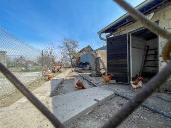BABONY TRE - Rodinný dom s pozemkom 2564 m2, Veľká Paka