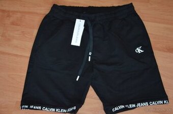 kratasy Calvin Klein