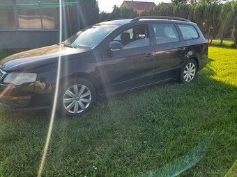 Rozpredam vw Passat b6 2.0 TDi 103kw 6q manuál