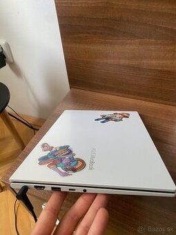 Notebook Asus VivoBook 14