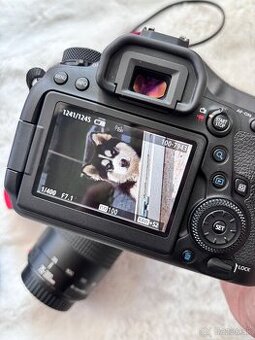 Predám foťak Canon 6D Mark II