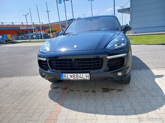 Porsche Cayenne 3.0 D 193Kw
