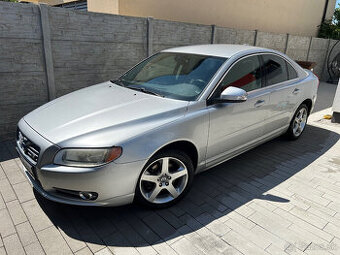 Predám Volvo S80 D5 -Automat Diesel