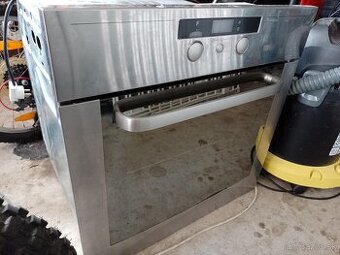 Rura Whirlpool AKZ 433/IX 3.65 kW