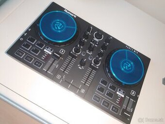Numark DJ konzola