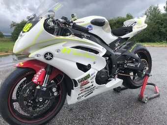 Yamaha r6 rj15