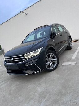 VOLKSWAGEN TIGUAN PANORÁMA / IQ LIGHT / 3xR-LINE / HEAD UP