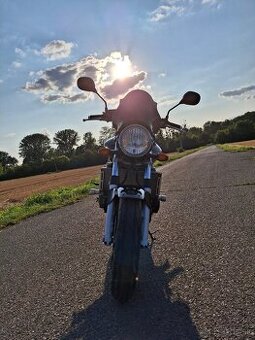 Honda hornet 900 - 1