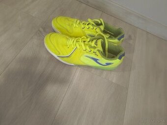 Predám detské halovky JOMA veľkosť 40