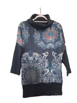 CHANTALL- SKVELY DAMSKY MAKUCKY PULOVER / TUNIKA- VELKOST L