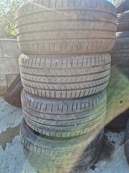 Zimne pneumatik 225 40 R18 7mm r.v. 2023