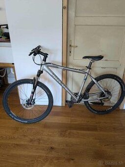 TREK MTB 6000 Series