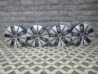 R19 hliníkové disky MERCEDES EQC rozteč 5x112