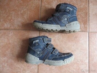 Zateplené topánky - veľ. 38 - zn. MEMPHIS