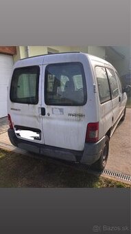 Rozpredam na diely Peugeot Partner  1.6hdi 2008