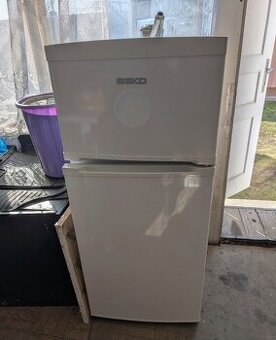 Chladnička s mrazničkou Beko