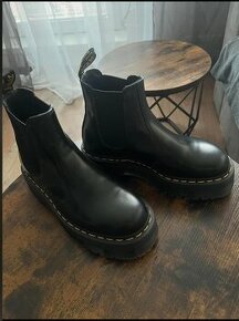 Dr. Martens - Chunky boots