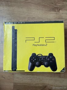 Playstation 2 SLIM a hra Wipeout