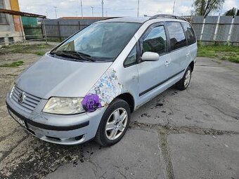 Volkswagen Sharan 1.9 tdi 85kw