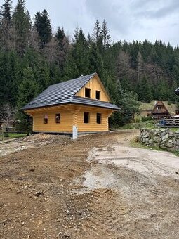 Nízke Tatry - drevenica 4+kk - Jarabá - Široká pri potoku