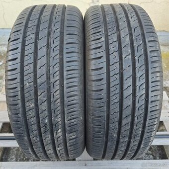 2ks LETNÝCH PNEUMATÍK BARUM 215/55 R17 94Y