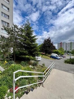Trojizbový Veternicová DD Bratislava
