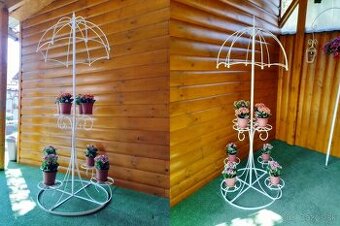 Ručne robený záhradný kovový kvetináč 200cm pre 8 kvetov