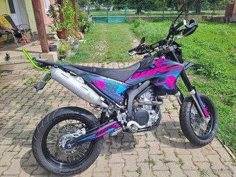 Yamaha wr250x supermoto