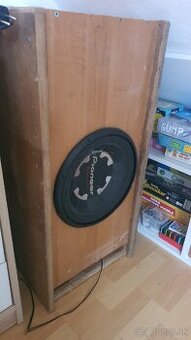 Subwoofer