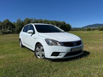 KIA CEED 1,4 G4FA s motorom po kompletnej generálnej oprave