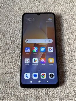 Xiaomi redmi 13C 8/256Gb - Pekný stav.