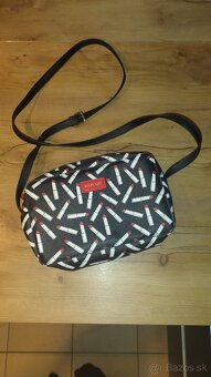 Nové nepoužité doplnky k rôznym outfitom