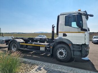 MAN TGM 18.290 NOSIČ KONTAJNERU  + PODVALNÍK