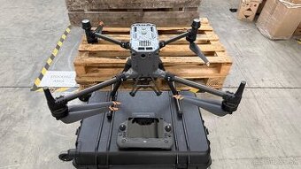 Dron DJI Matrice 350