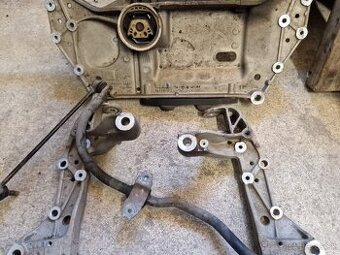 Nápravnica, škoda, audi