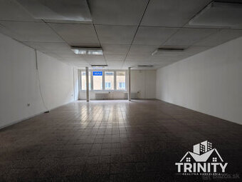 Na prenájom obchodný priestor v centre mesta Nové Zámky