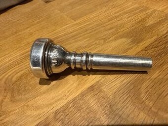 Predam natrubok/naustok Bach 3C